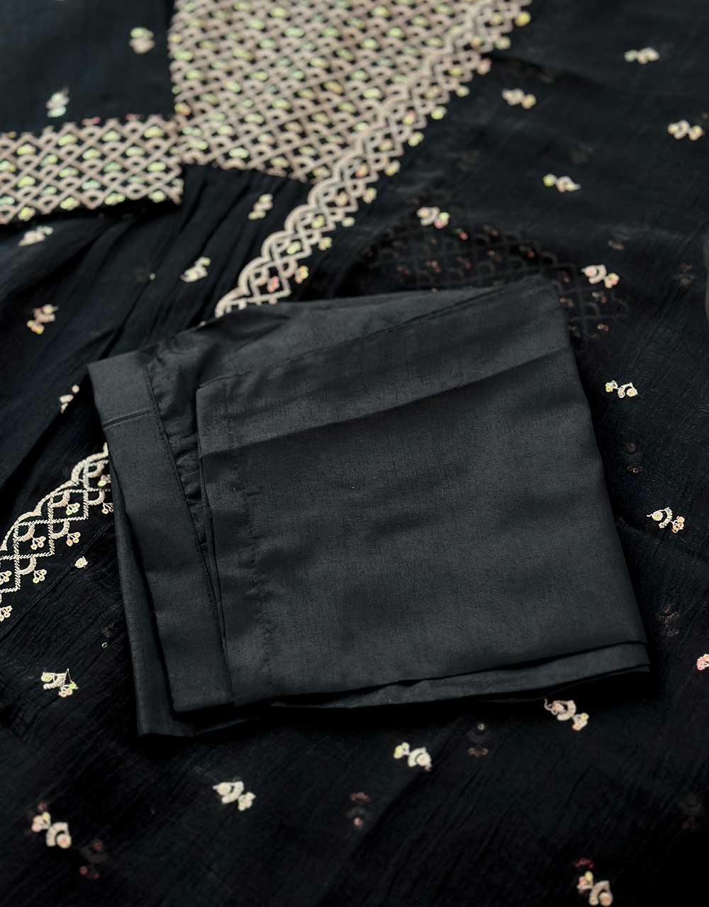 Ready to Wear Eid Arrival Shimmer Silk Kurti Set β Radiate Festive Elegance β¨ - Image 4