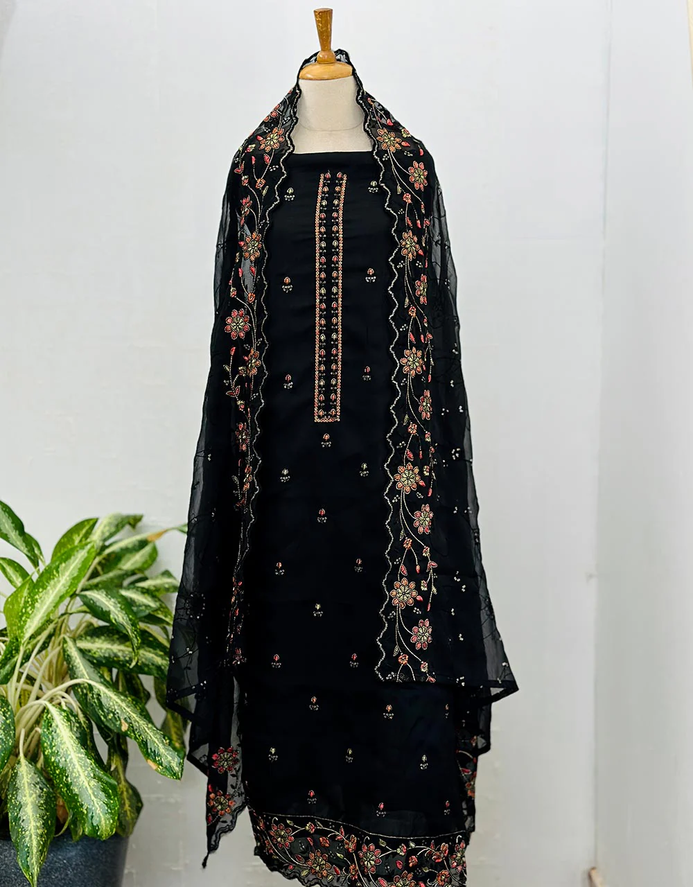 Unstitched Shimmer Silk Party Wear Suit β¨ - Image 12