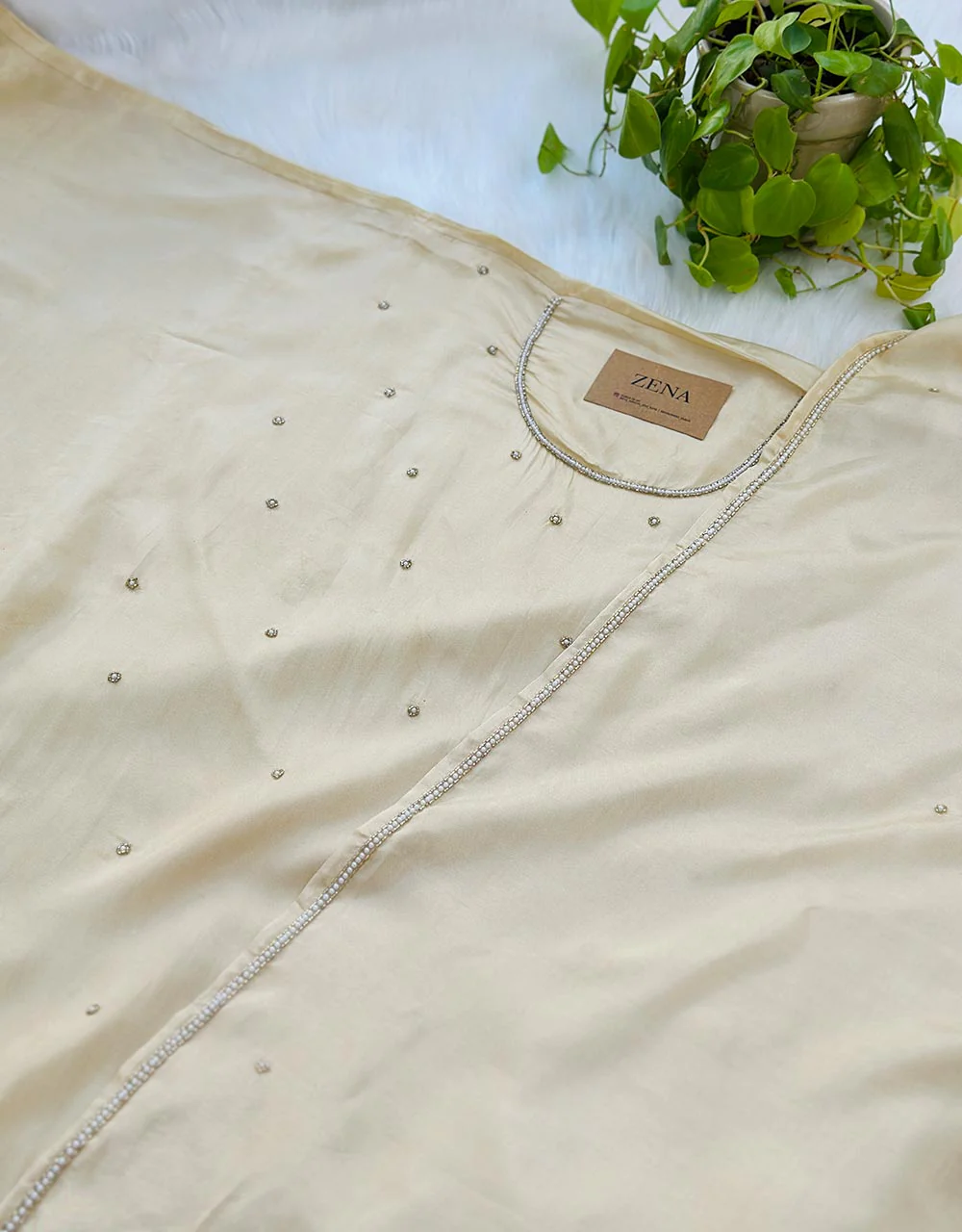 Unstitched Pure Crepe Party Wear Suit โ Elegant Handwork Perfection ๐