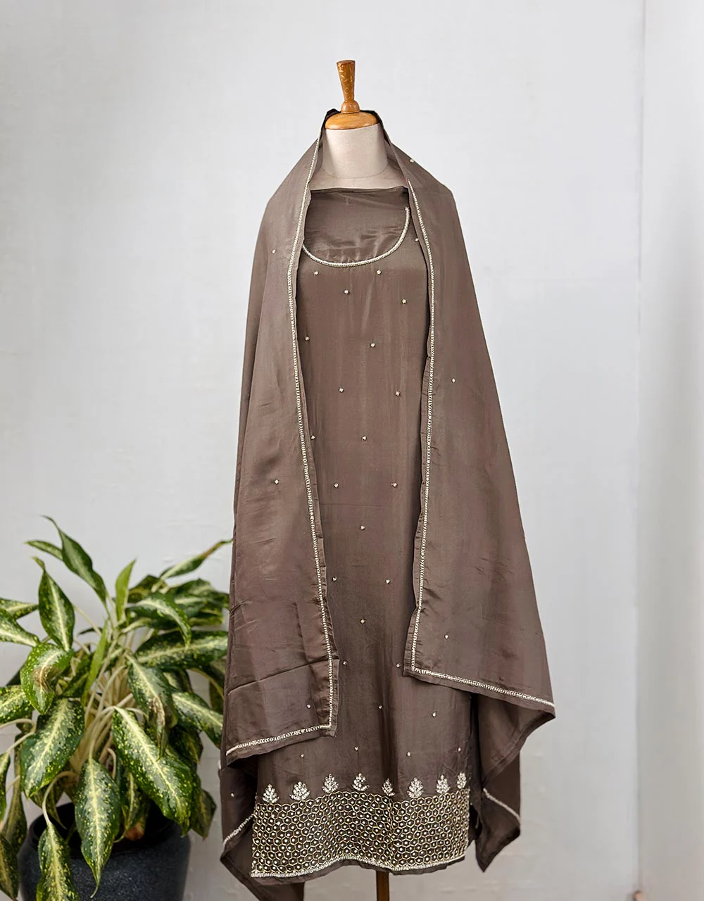 Unstitched Pure Crepe Party Wear Suit โ Elegant Handwork Perfection ๐ - Image 10