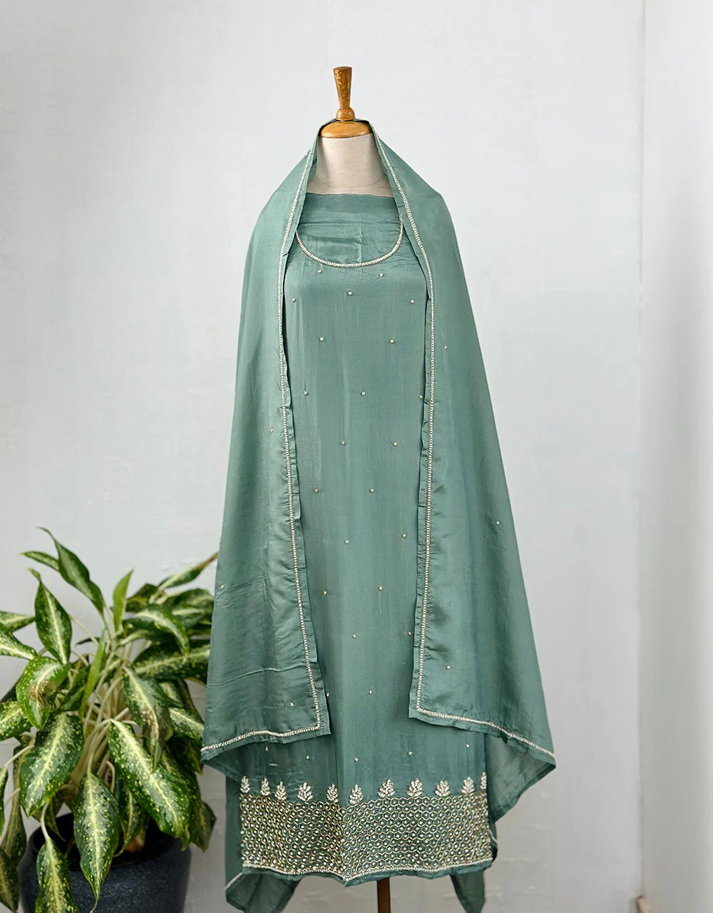 Unstitched Pure Crepe Party Wear Suit โ Elegant Handwork Perfection ๐ - Image 8