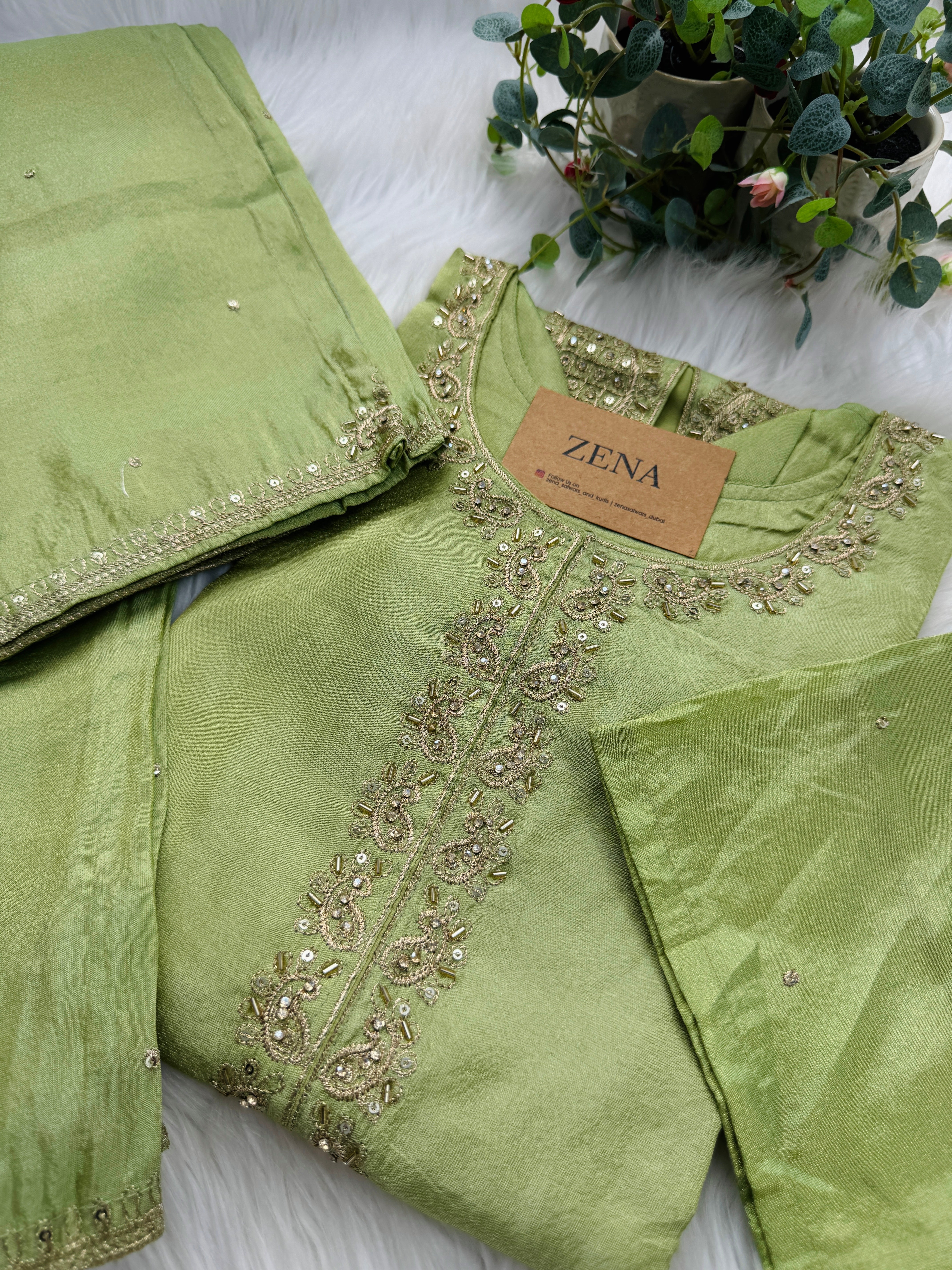 Pure Tissue Silk Hand-Work Party Wear Kurti Set - Image 5