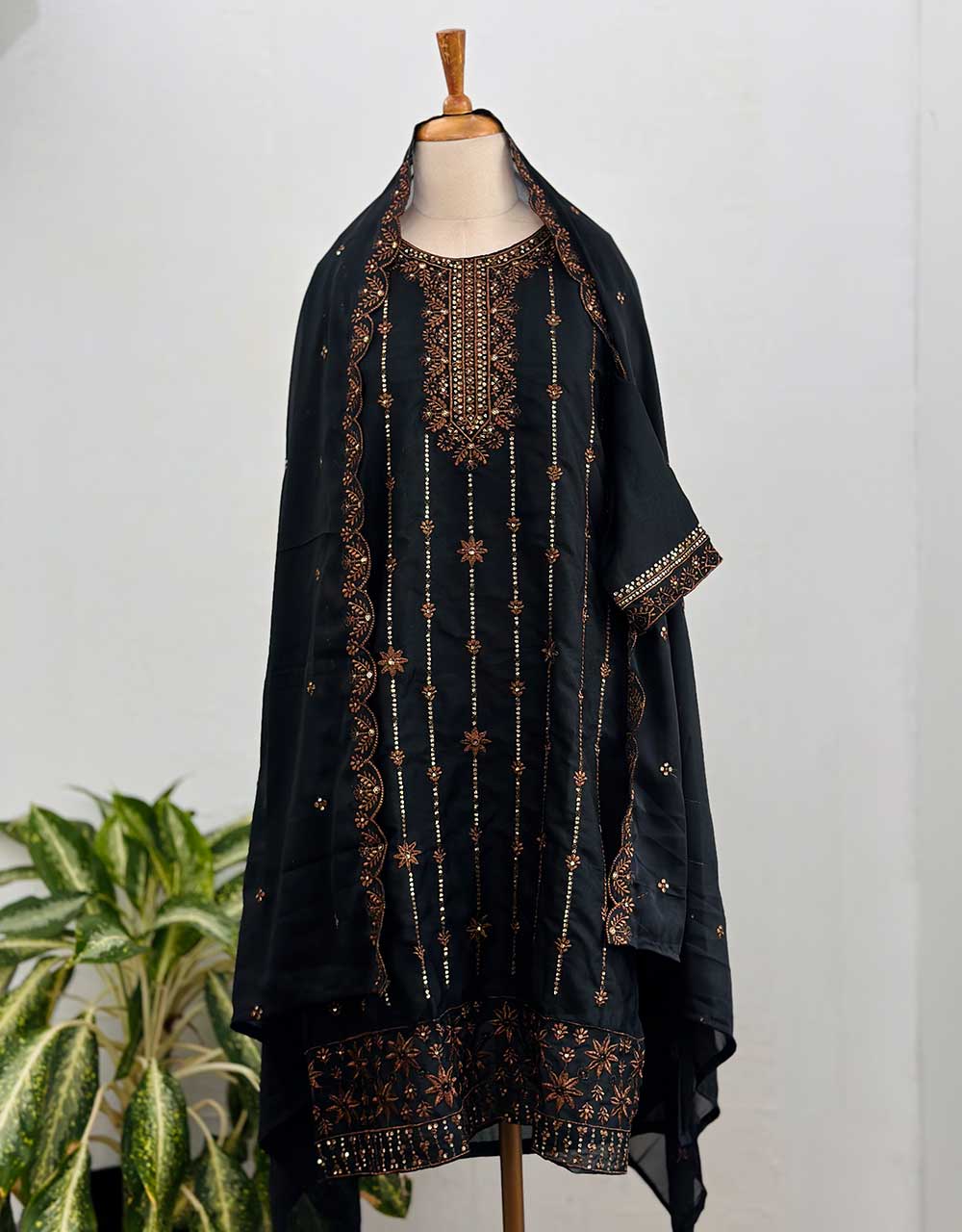 Ready to Wear Georgette Kurti Set ✨ - Image 9