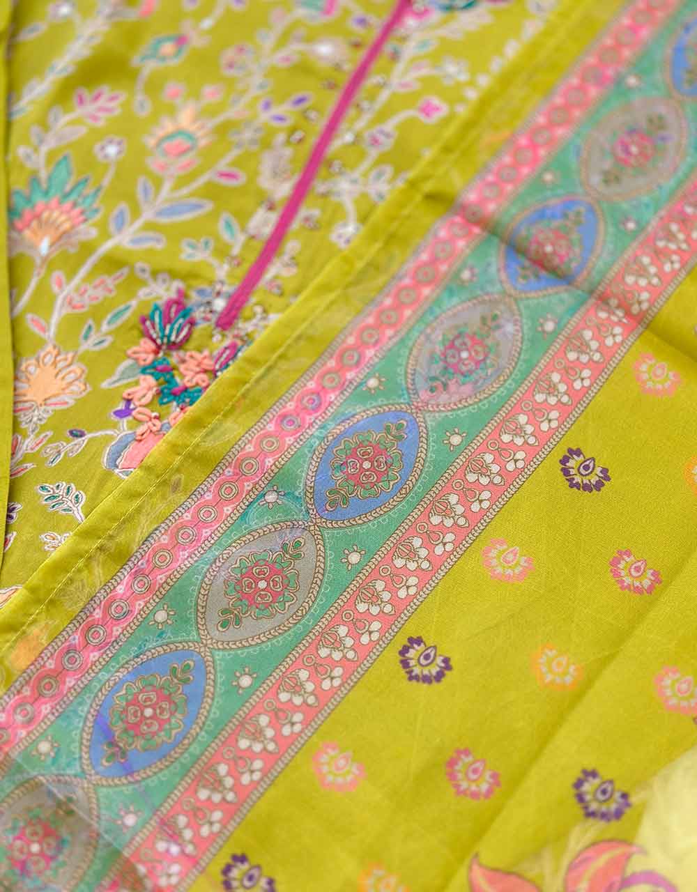 READY TO WEAR PURE CREPE KURTI SET β EFFORTLESS ELEGANCE β¨ - Image 5
