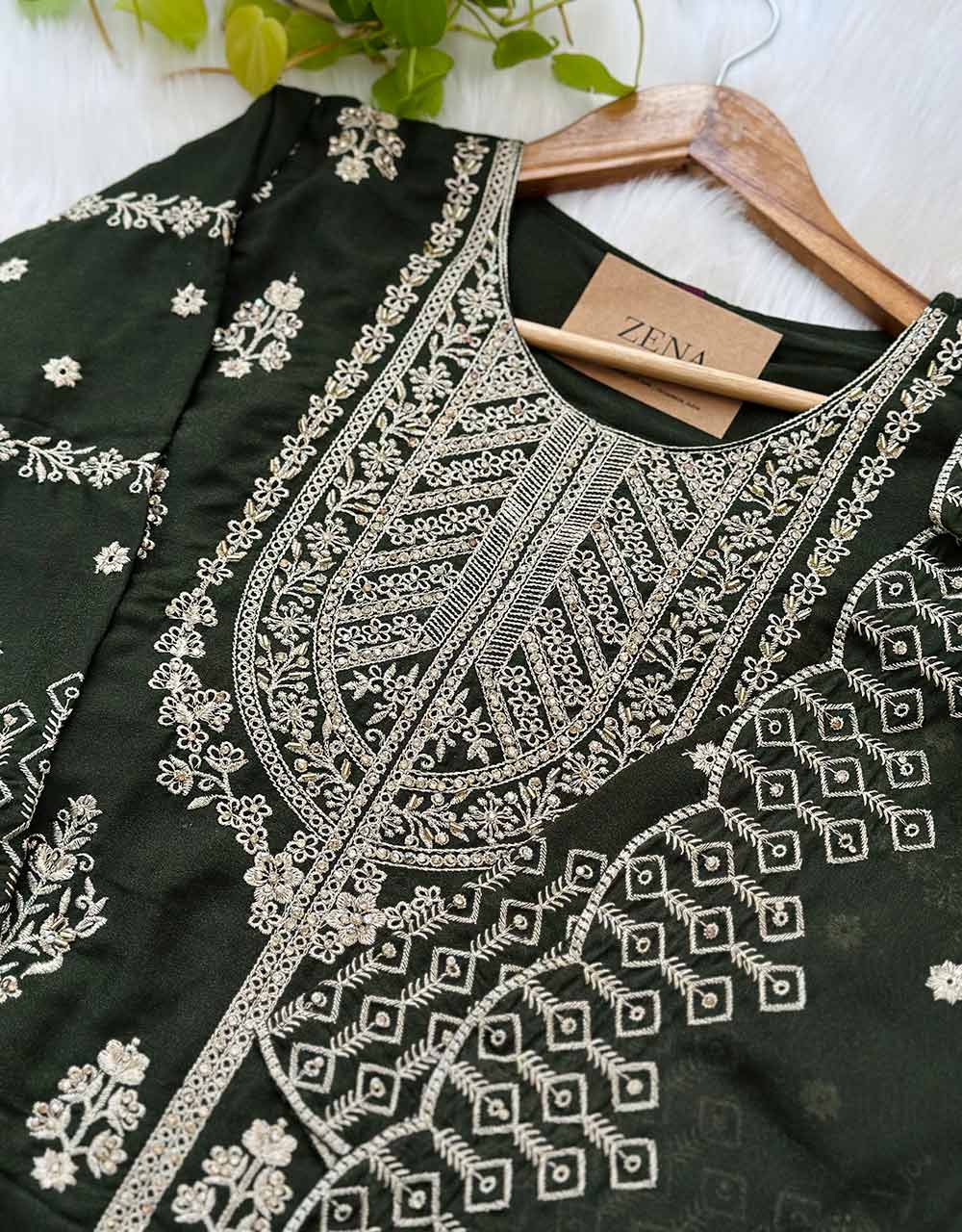 Ready-to-Wear Georgette Kurti Set with Organza Dupatta β Effortless Elegance β¨ - Image 3