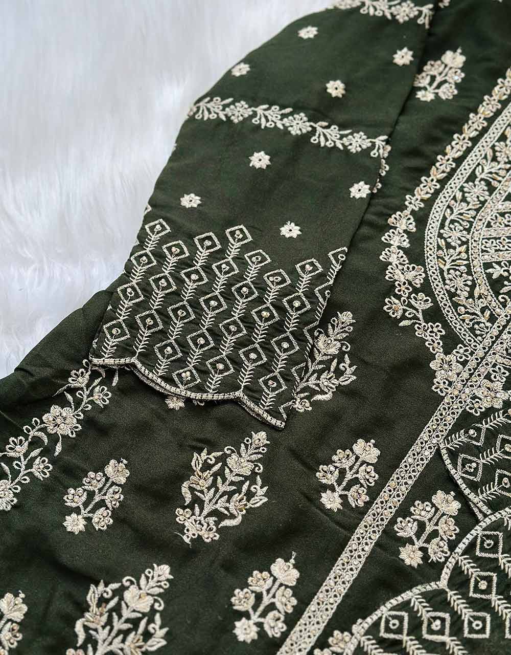 Ready-to-Wear Georgette Kurti Set with Organza Dupatta β Effortless Elegance β¨ - Image 4