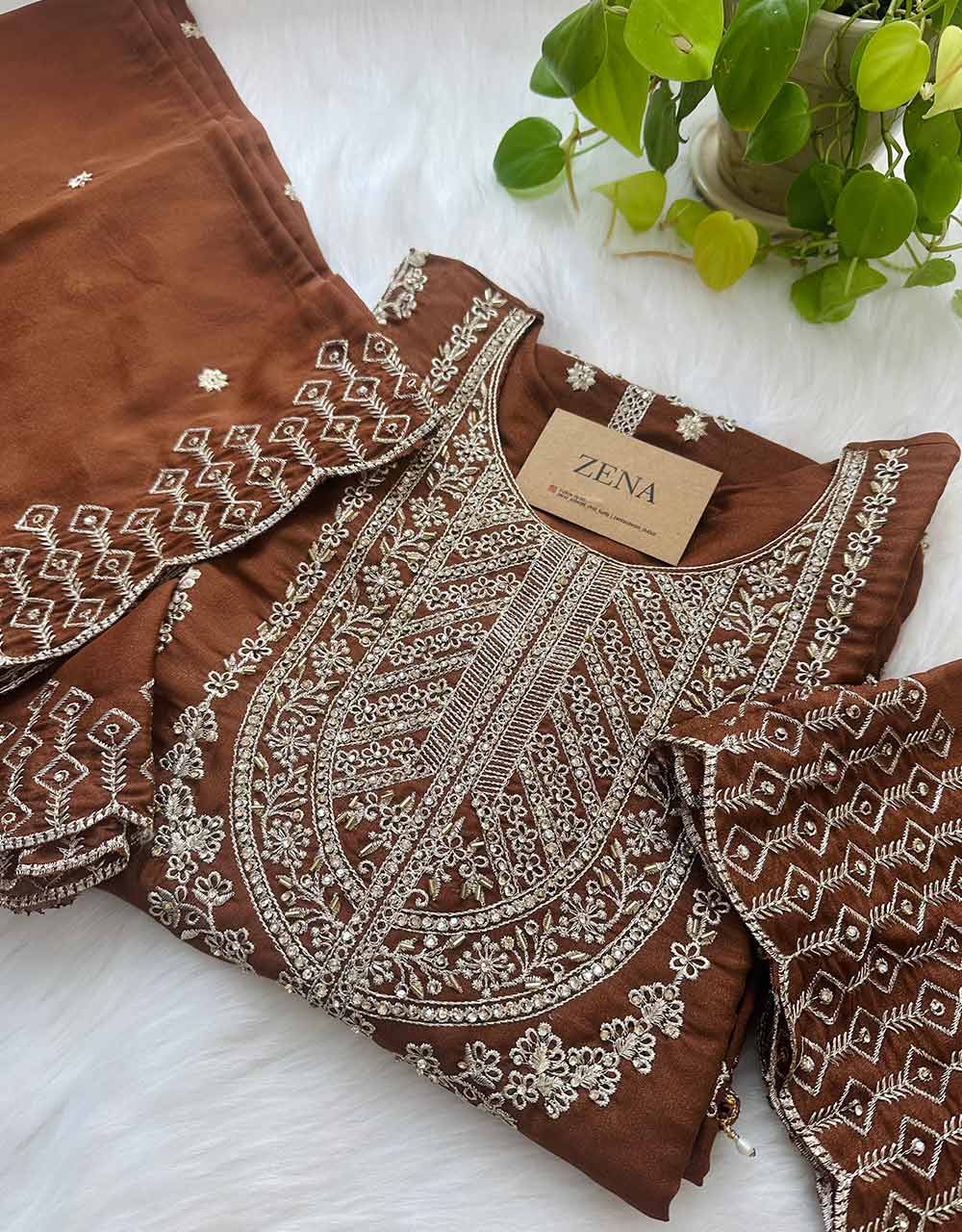 Ready-to-Wear Georgette Kurti Set with Organza Dupatta β Effortless Elegance β¨ - Image 6