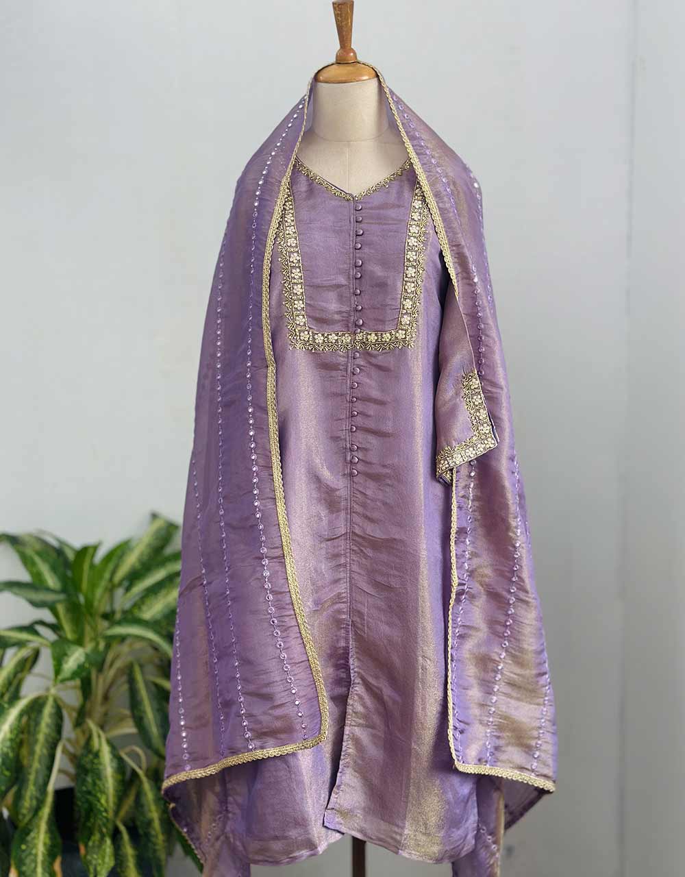 Pure Tissue Silk Ready-to-Wear Kurti Set β Sheer Elegance & Timeless Grace β¨ - Image 2