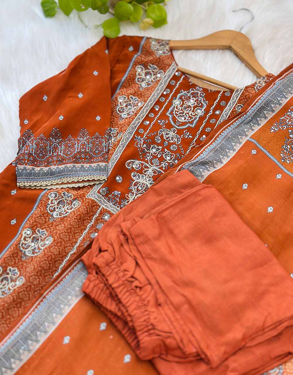READY TO WEAR PURE CREPE HAND WORK KURTI SET β Grace in Every Stitch β¨