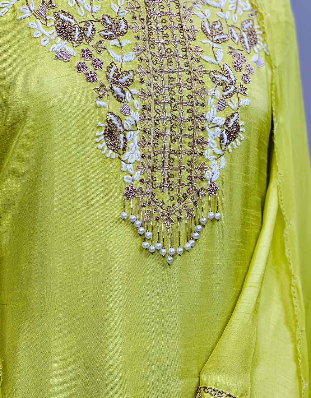 Ready-to-Wear Dola Silk Kurti Set 🌟 - Image 3