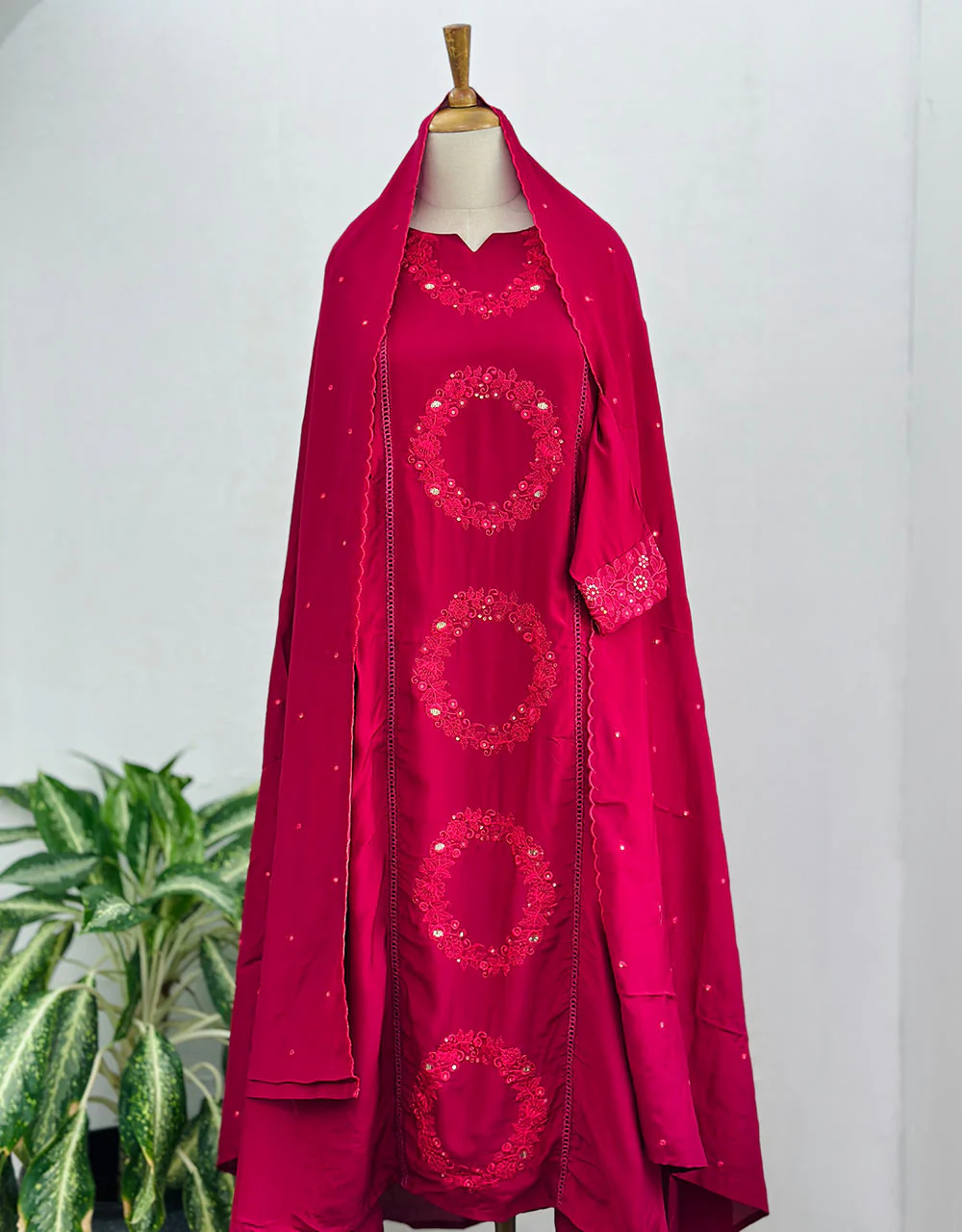 Ready to Wear Pure Muslin Anarkali Kurti Set โจ - Image 6