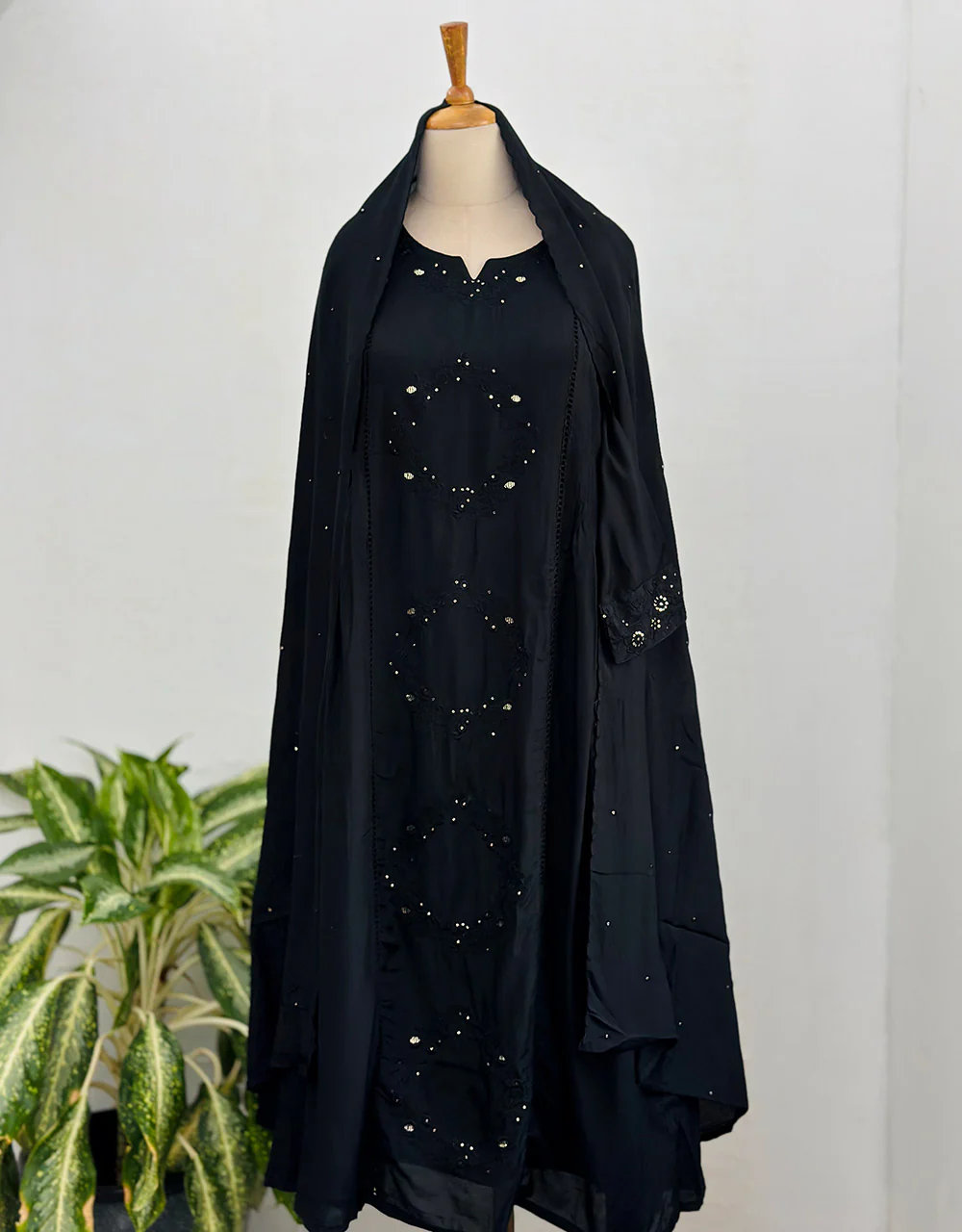 Ready to Wear Pure Muslin Anarkali Kurti Set โจ - Image 9