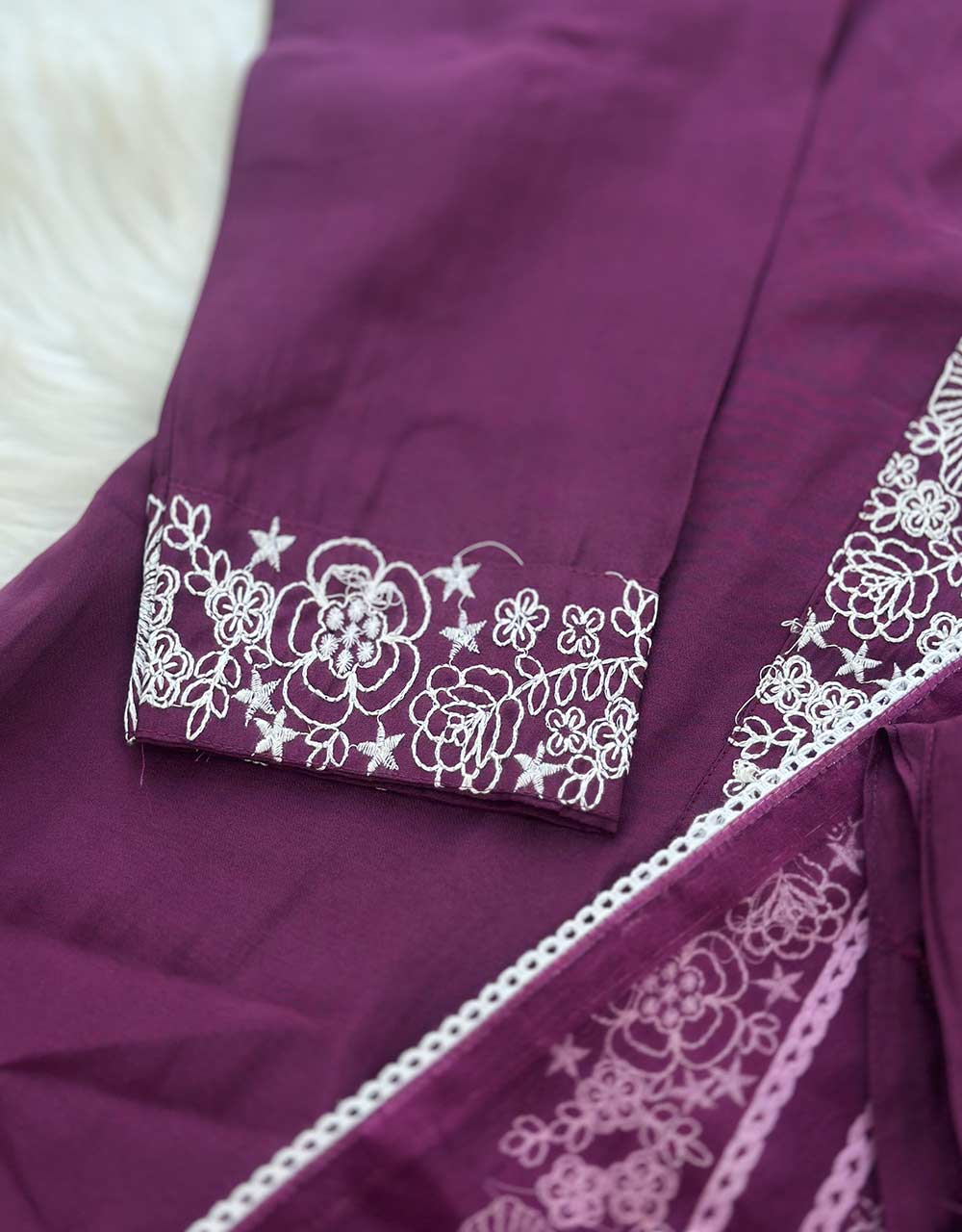 Effortless Elegance β READY TO WEAR MUL COTTON KURTI SET πΏ - Image 4