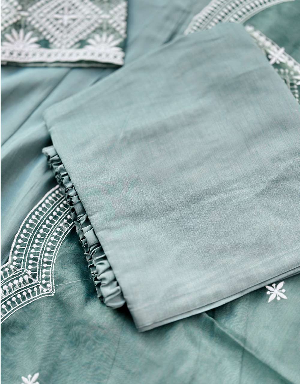 Graceful Charm β READY TO WEAR MUL COTTON KURTI SET WITH ORGANZA DUPATTA β¨ - Image 6
