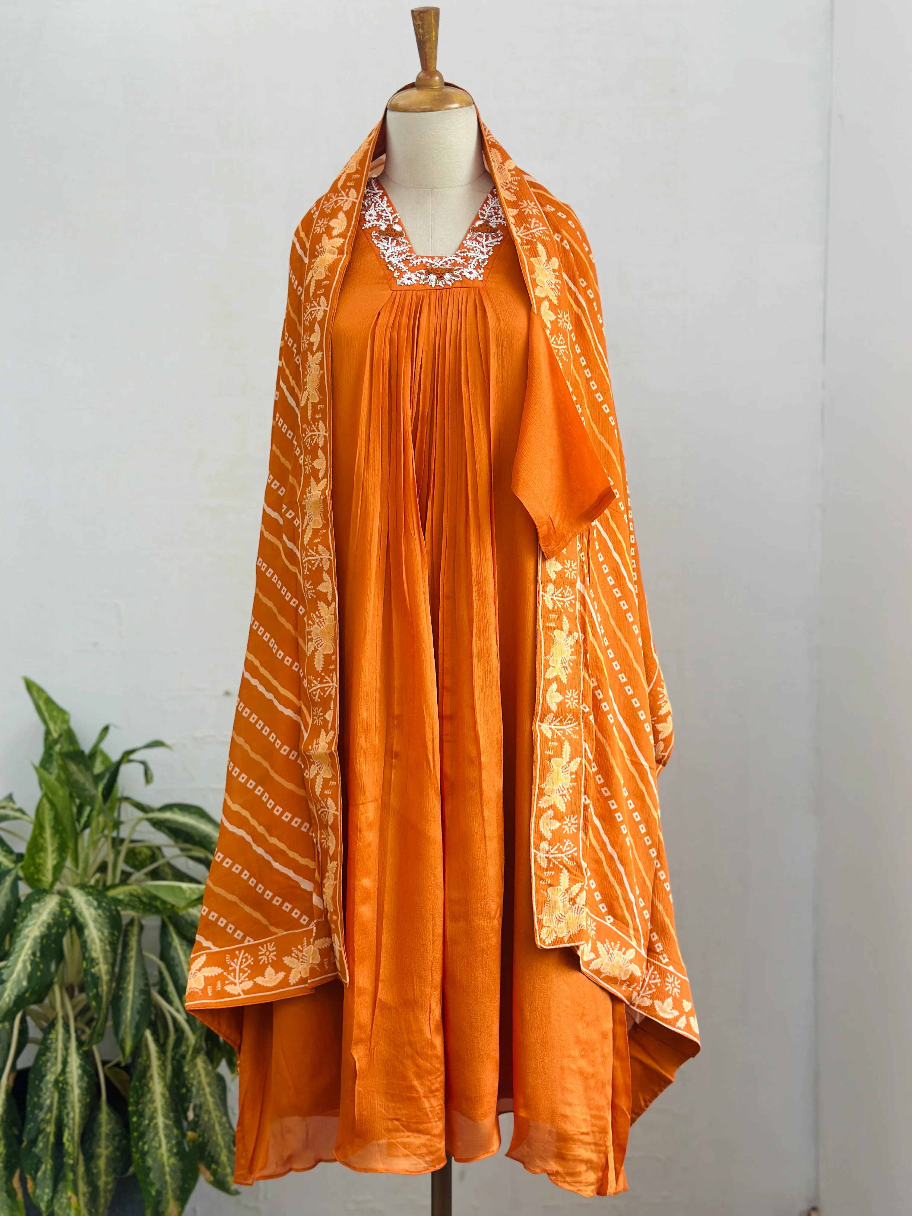 READY TO WEAR PURE CHINNON ANARKALI KURTI SET WITH HAND WORK - Image 3