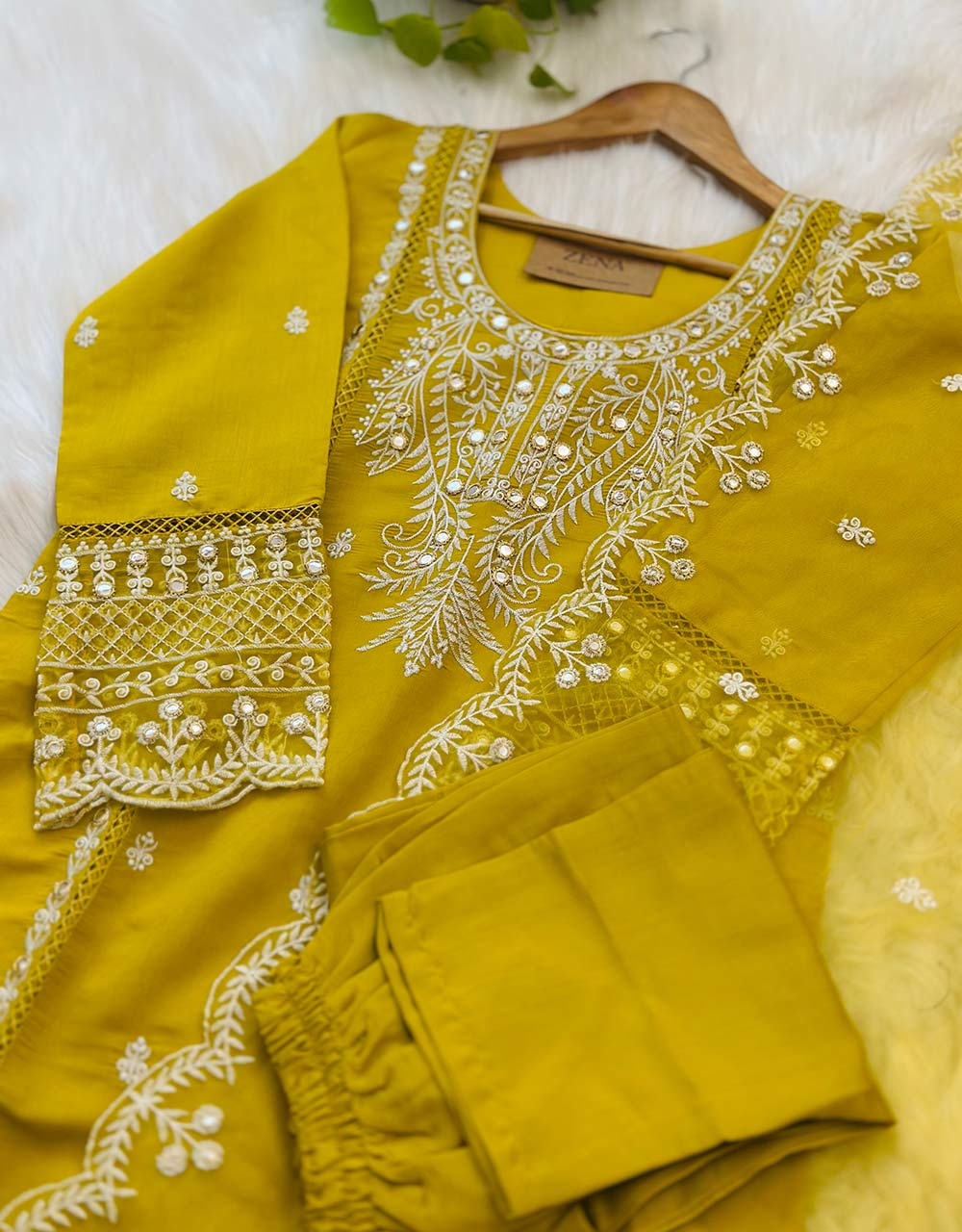 READY TO WEAR MUSLIN SILK KURTI SET ๐ฟ - Image 3