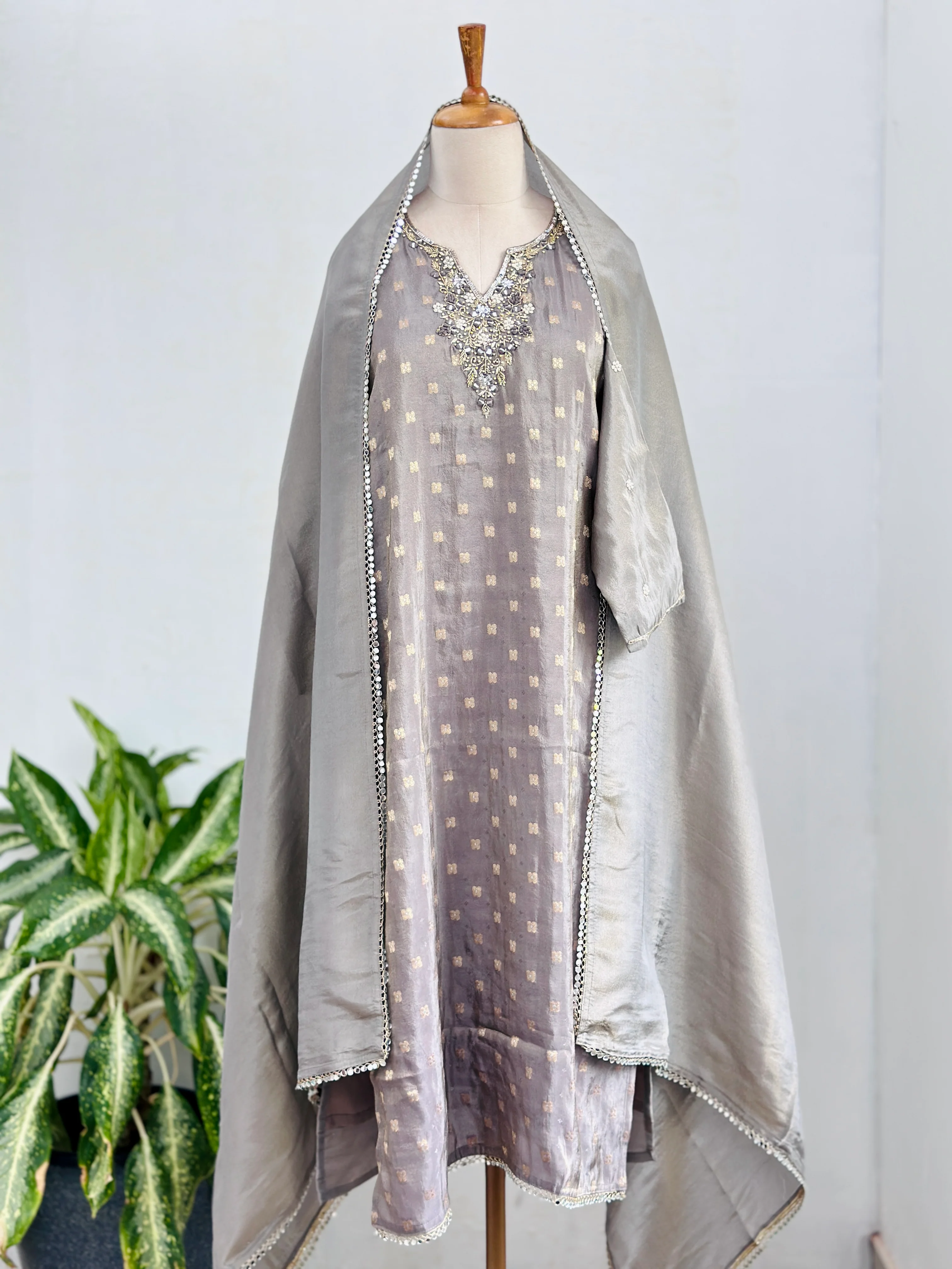 Ready to wear Tissue silk hand work kurti set - Image 3