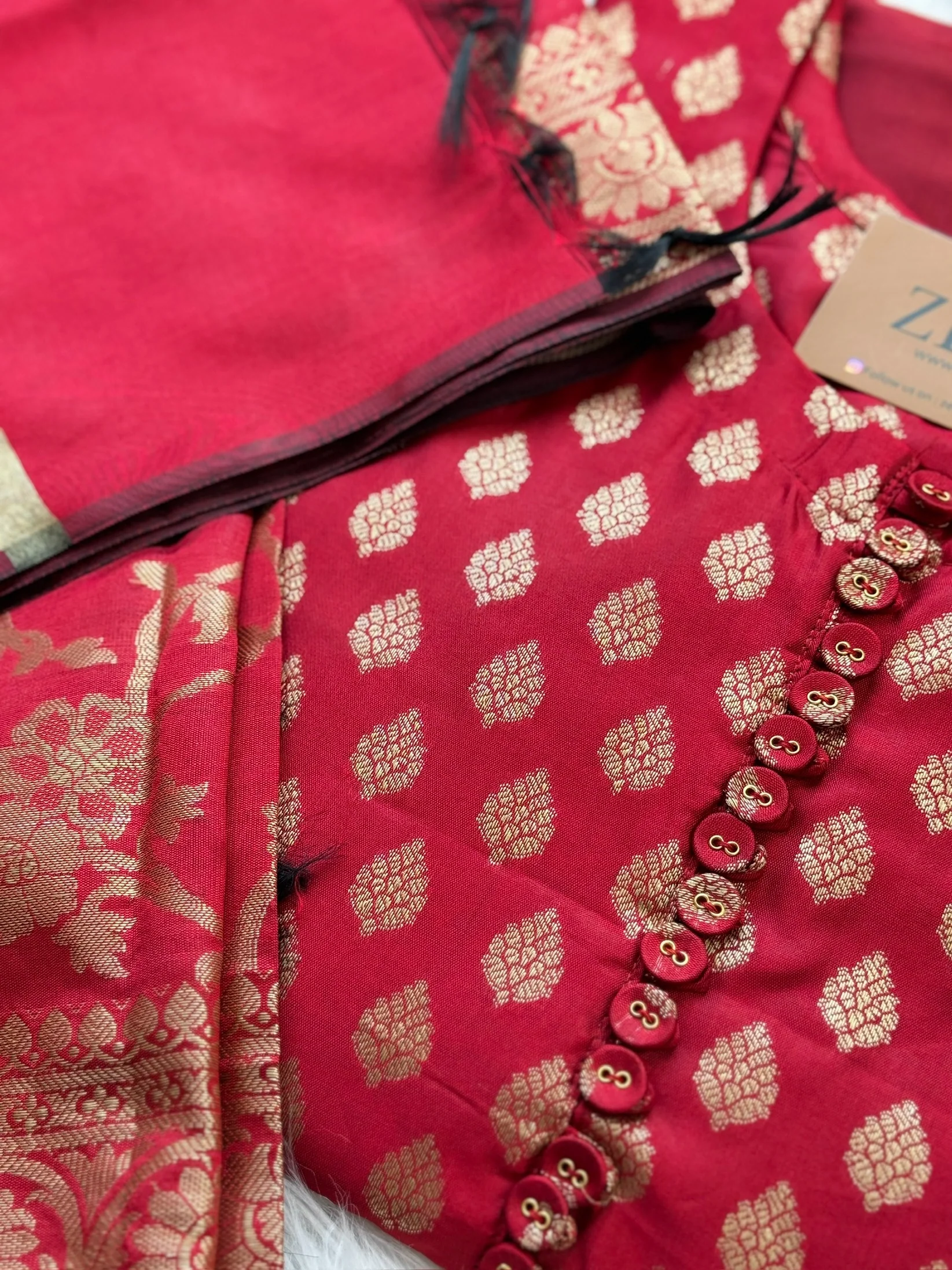 Semi Silk Banarasi Work Kurti Set β Elegant Festive Wear - Image 4