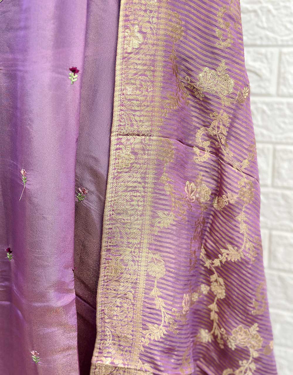 Semi-Stitched Tissue Silk Partywear Suit with Banarasi Dupatta 🌟 - Image 3