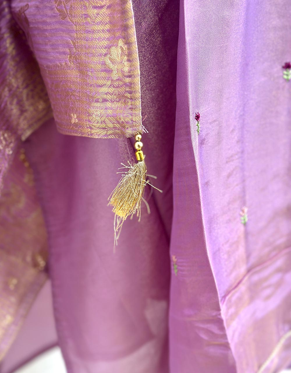 Semi-Stitched Tissue Silk Partywear Suit with Banarasi Dupatta 🌟 - Image 4