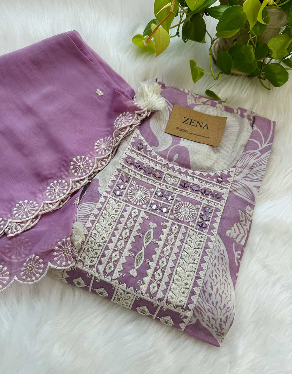 Pure Muslin Semi-Stitched Party Wear Suit โจ