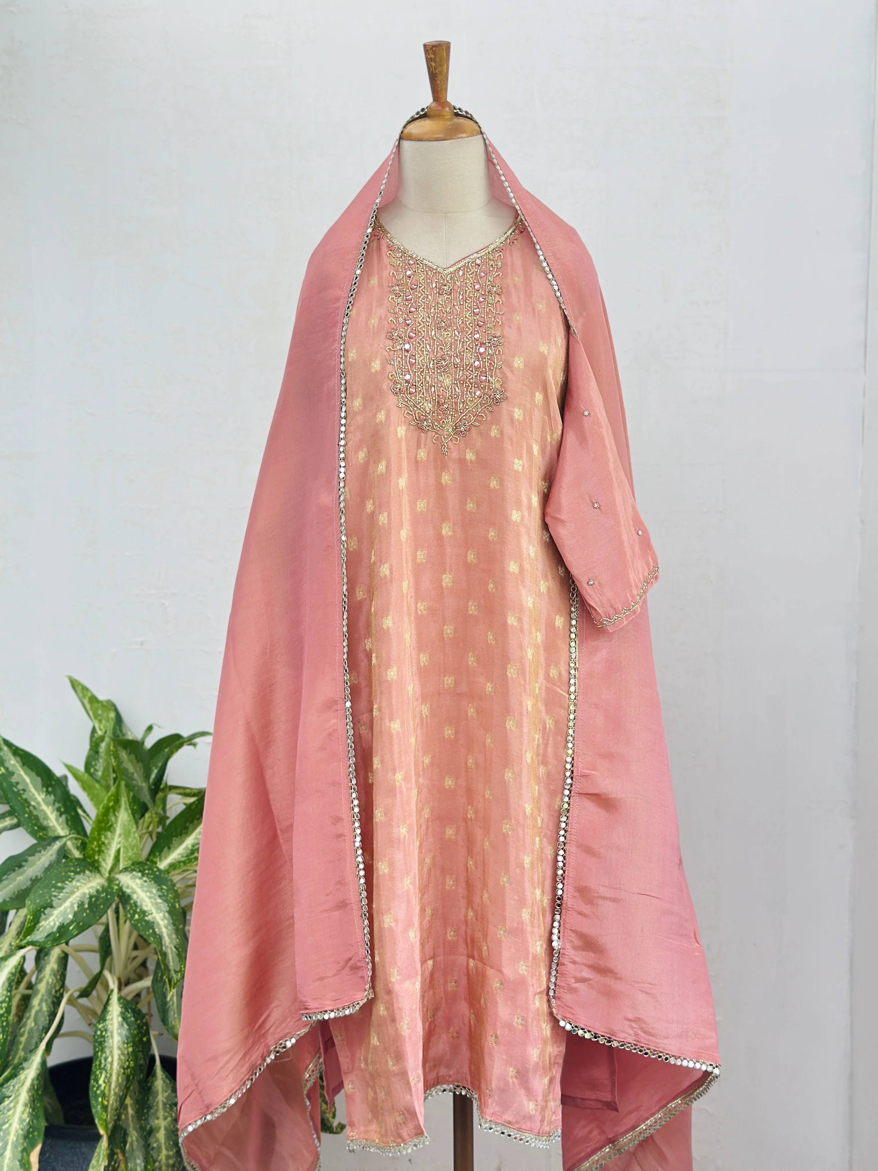 Tissue silk hand work kurti set - Image 5