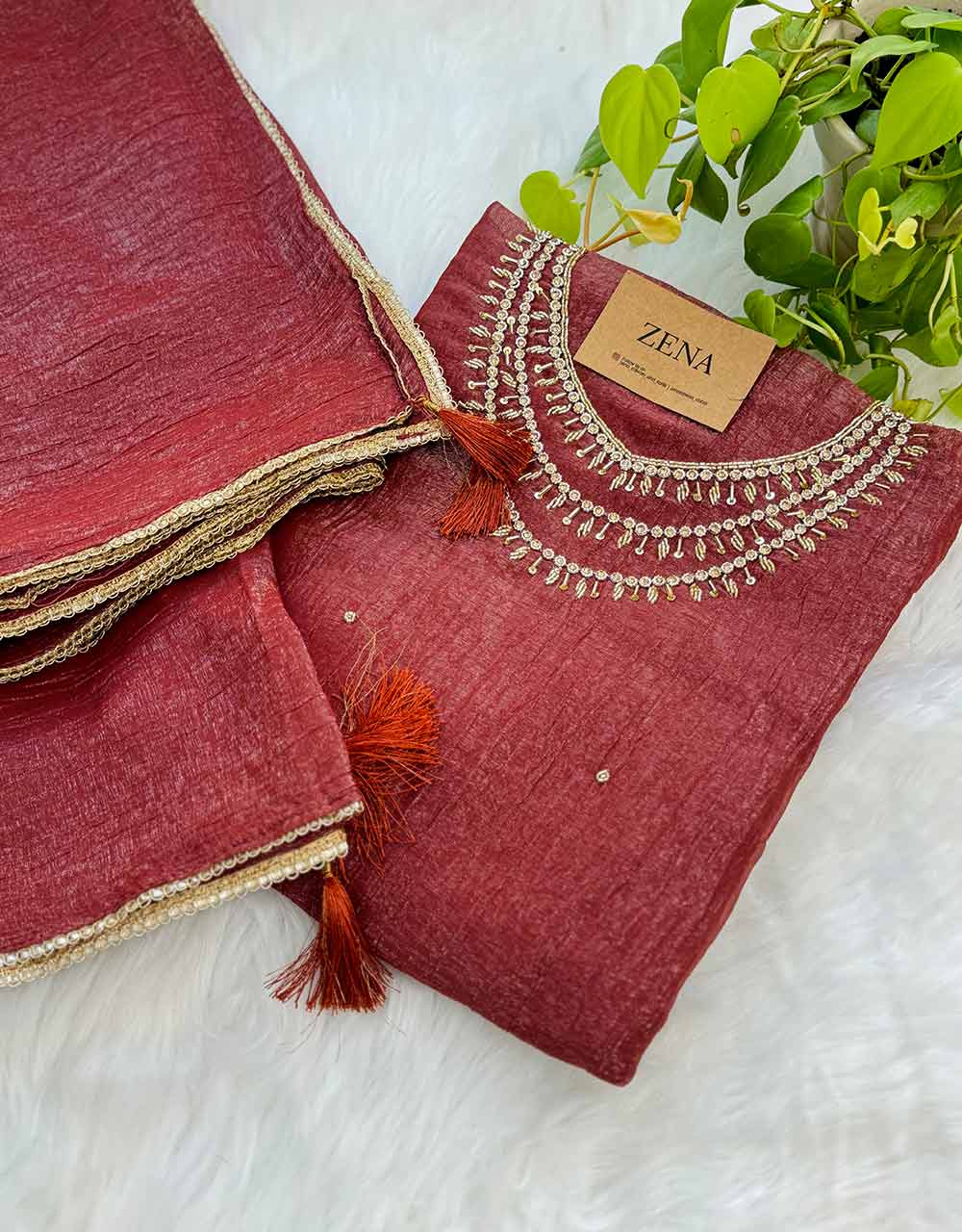 Unstitched Shimmer Silk Handwork Suit โจ