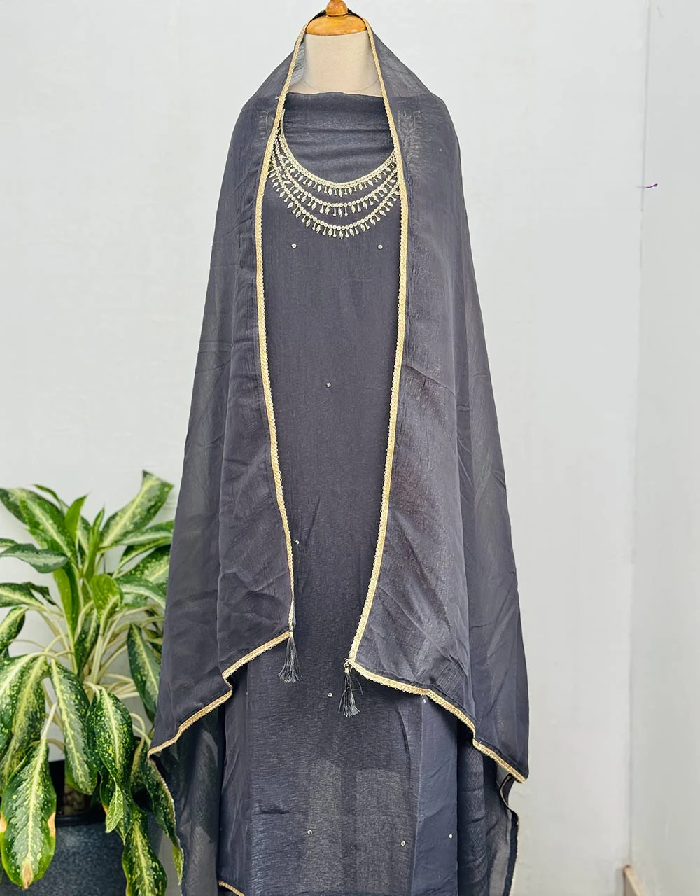 Unstitched Shimmer Silk Handwork Suit โจ - Image 4